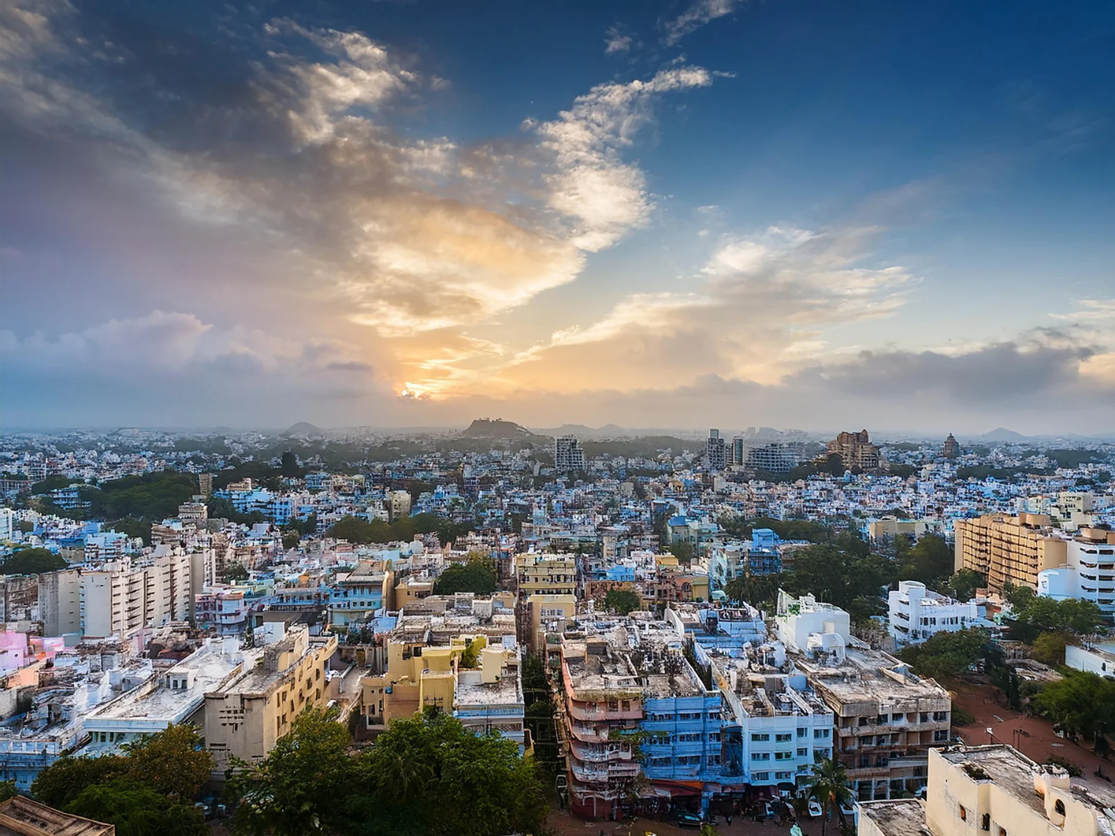Why More Hyderabadis Are Choosing to Stay Put and Upgrade Instead 